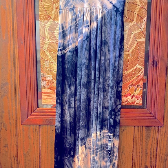 Summer blue and white maxi dress - Picture 2 of 7